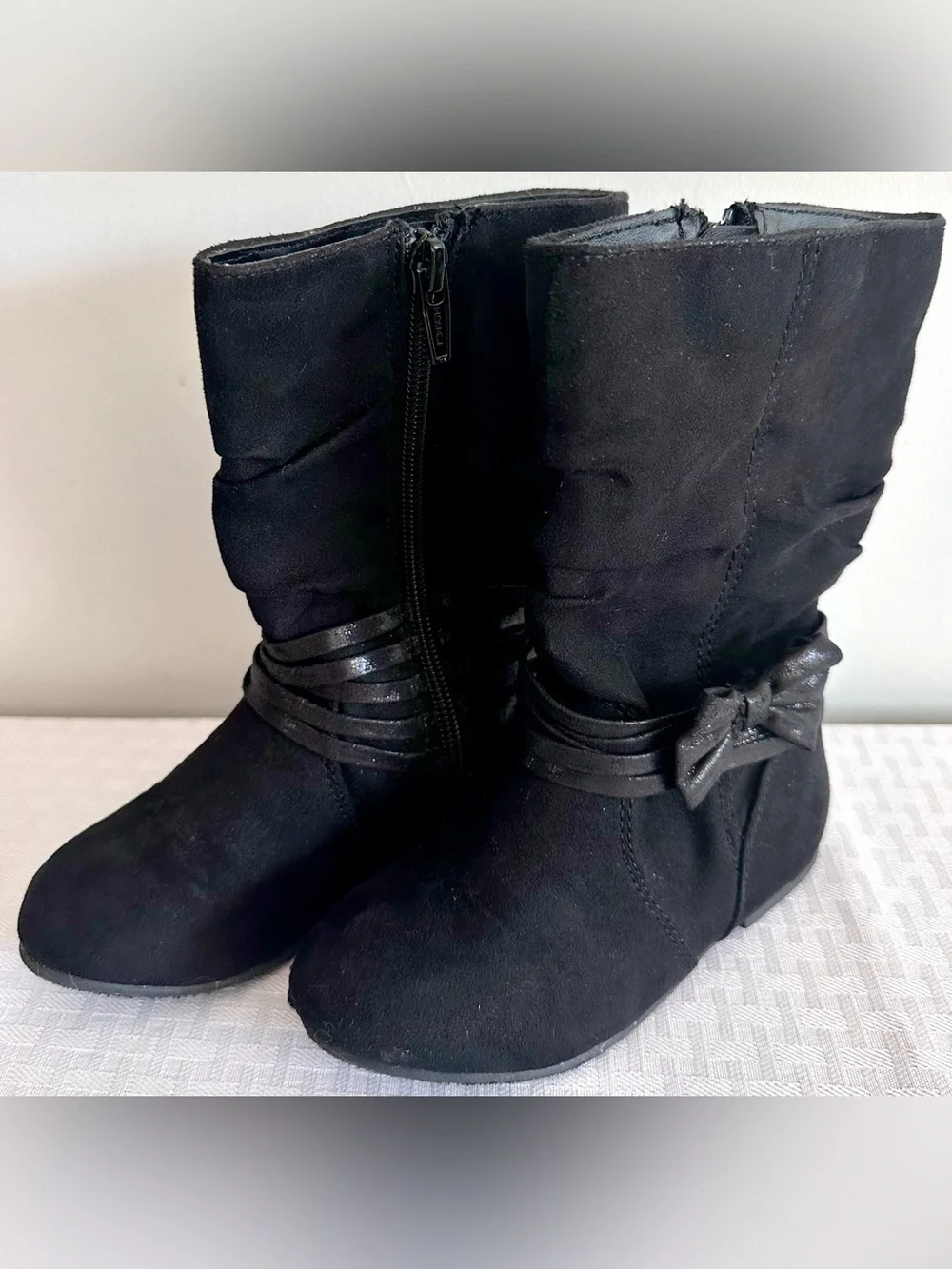 Jumping Beans Girls Black Boots Size 8 Bow Ruched Mid Calf Side Zip